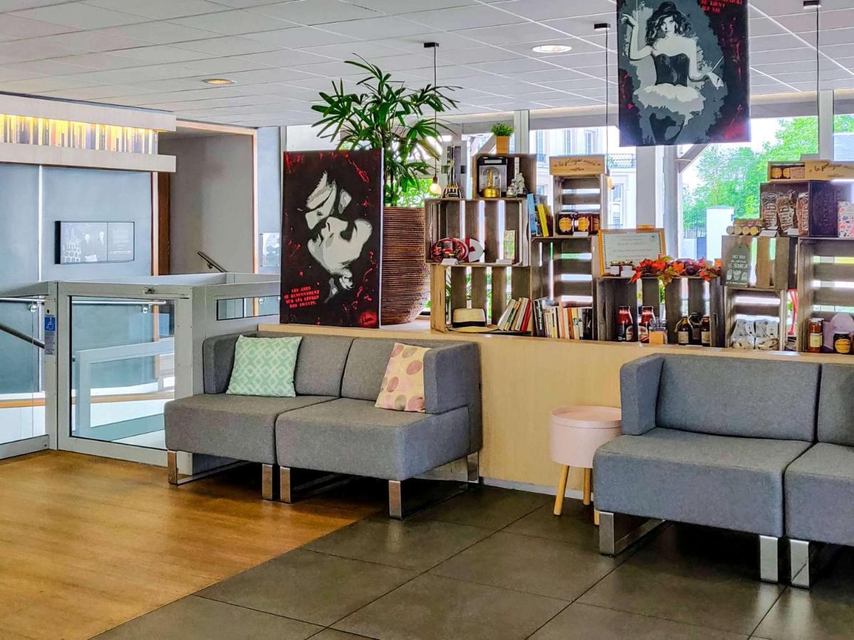 Novotel Saclay Bagian luar foto
